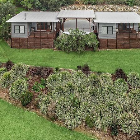 Lilypad Luxury Cabins Bellingen Esterno foto