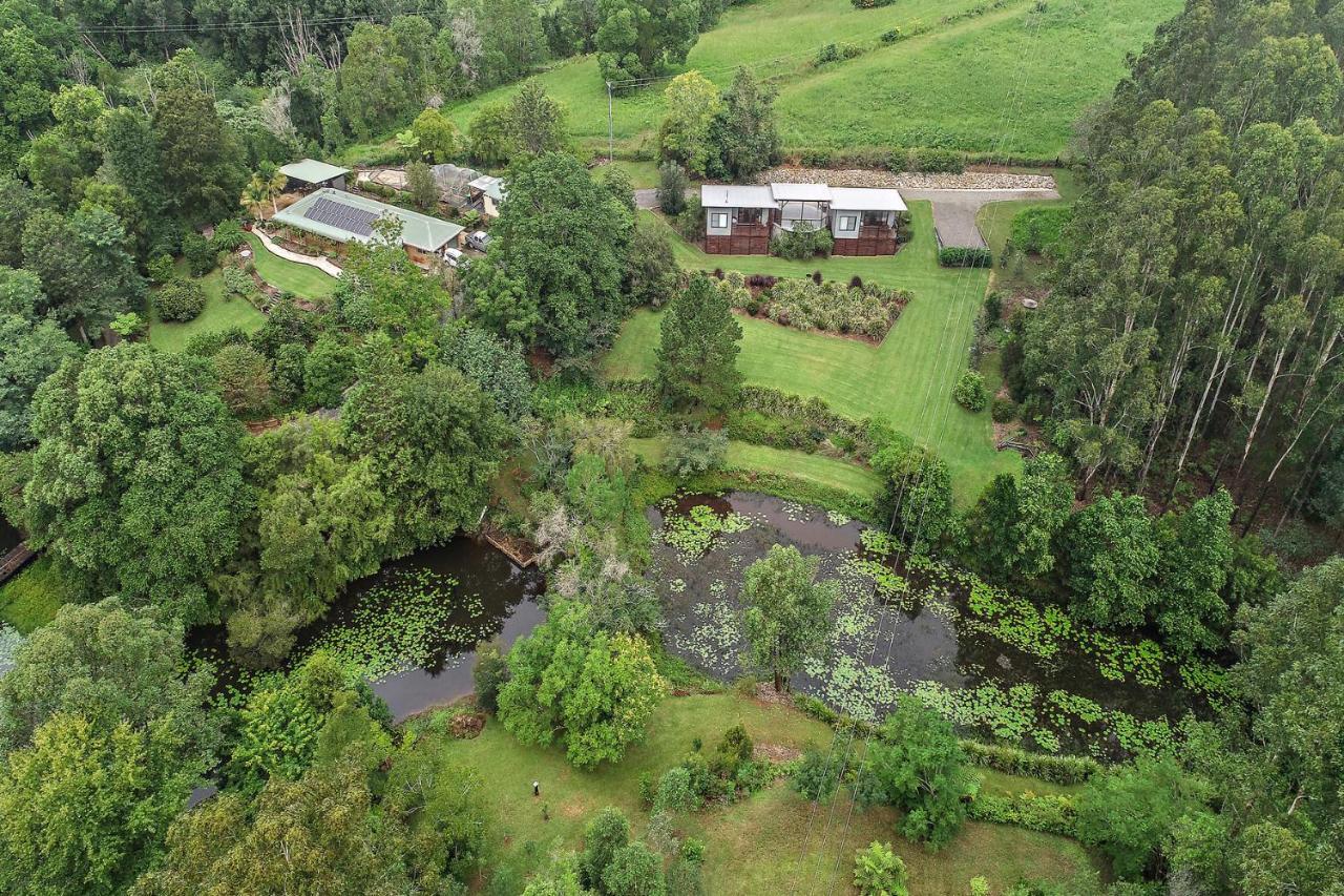 Lilypad Luxury Cabins Bellingen Esterno foto